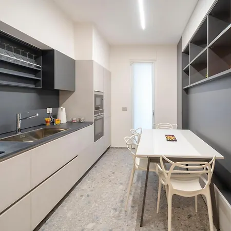 Kali Tribe Pensión Matera